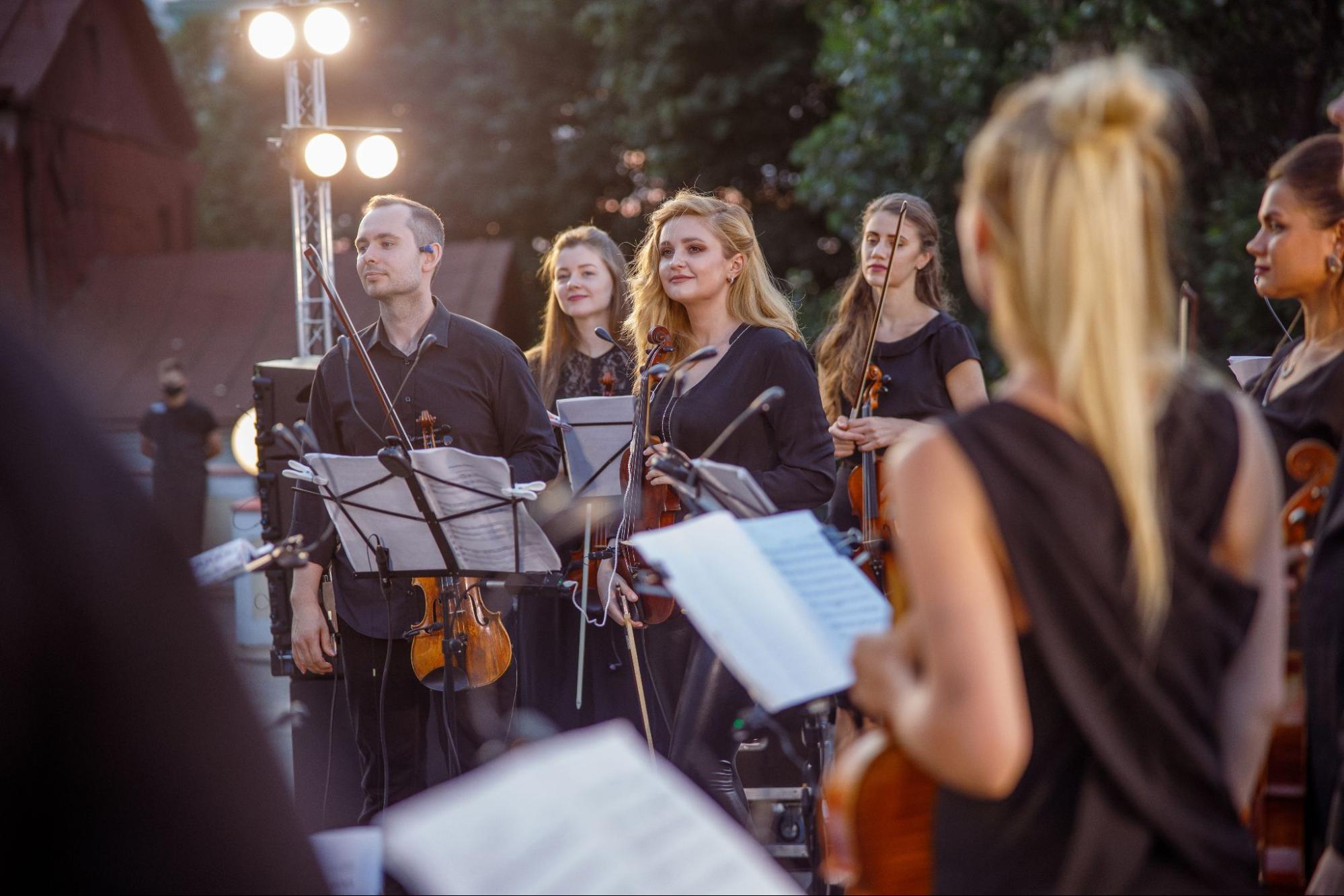  plenerowy koncert skrzypcowy 