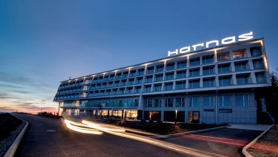 hotel-harnas