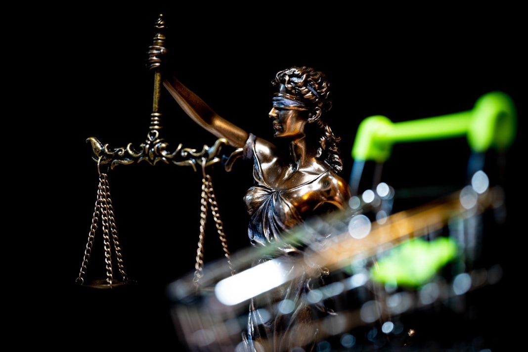 ka_re-justitia-4777072_1280