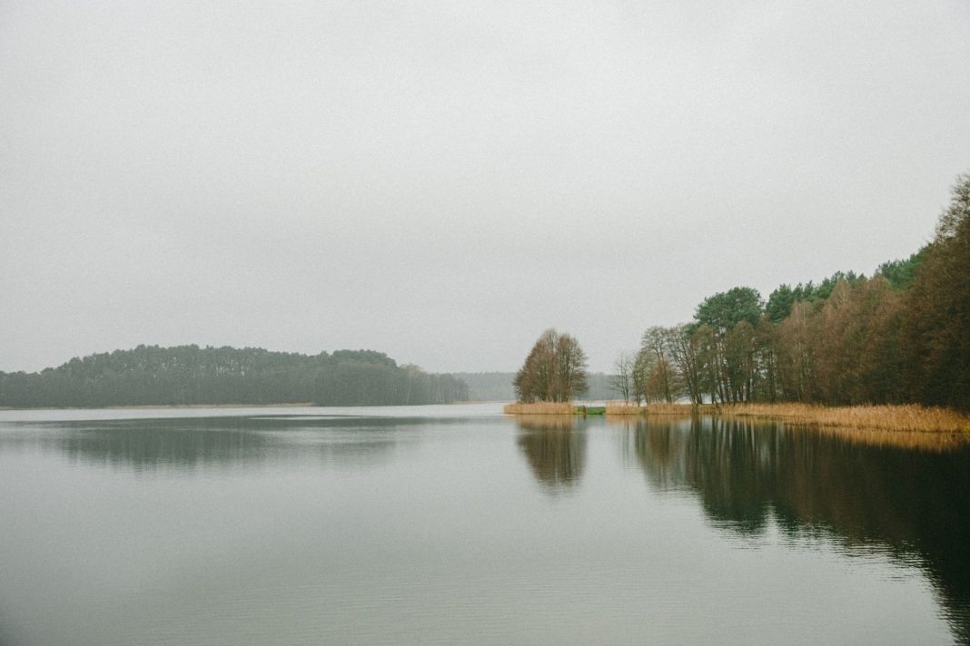 Kaszuby-poza-sezonem-–-jak-zaplanowac-weekend-nad-jeziorem-gdy-pogoda-nie-rozpieszcza Kaszuby poza sezonem – jak zaplanować weekend nad jeziorem, gdy pogoda nie rozpieszcza?